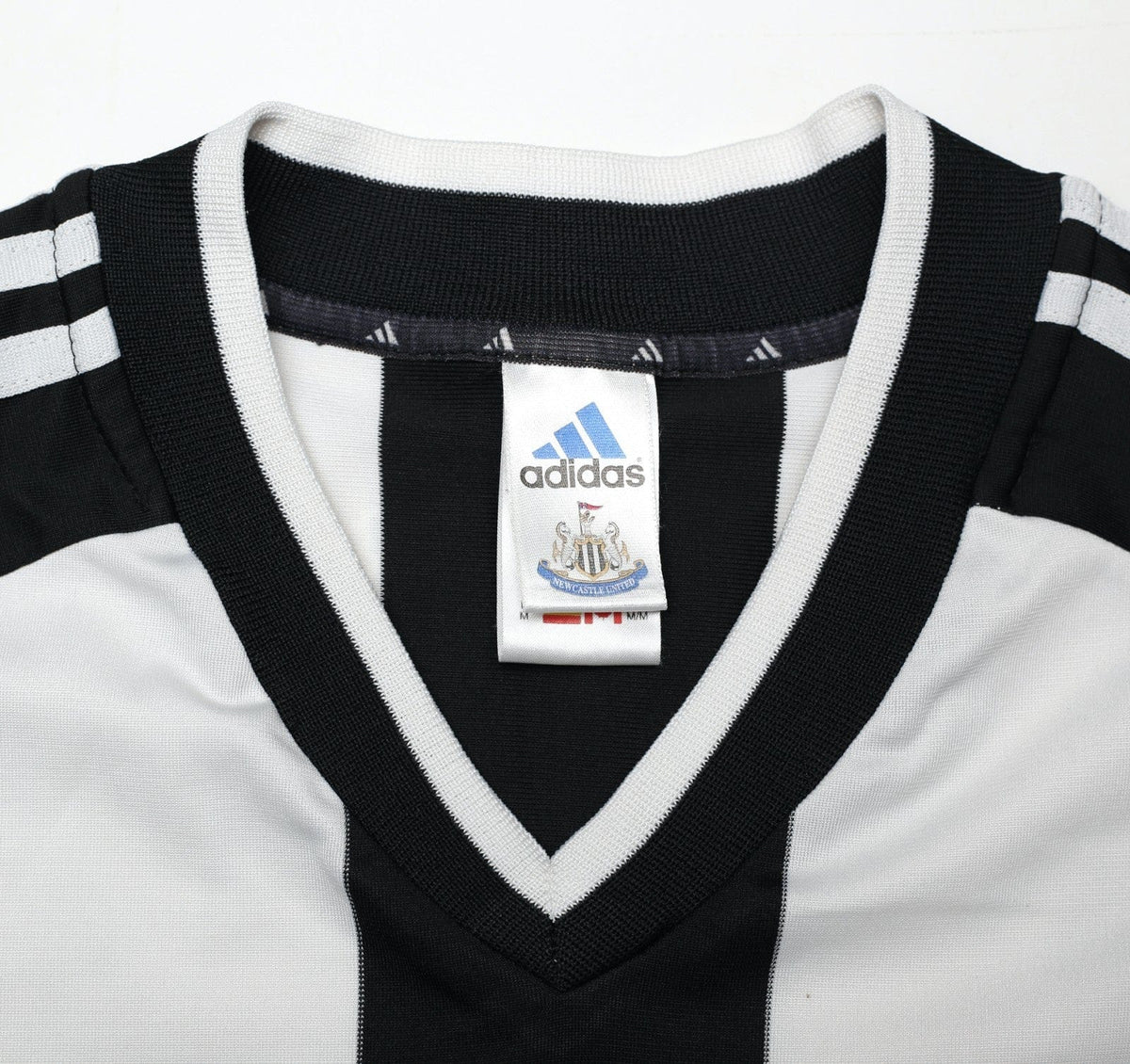 2001/03 ROBERT #32 Newcastle United Vintage adidas Home Football Shirt (M)
