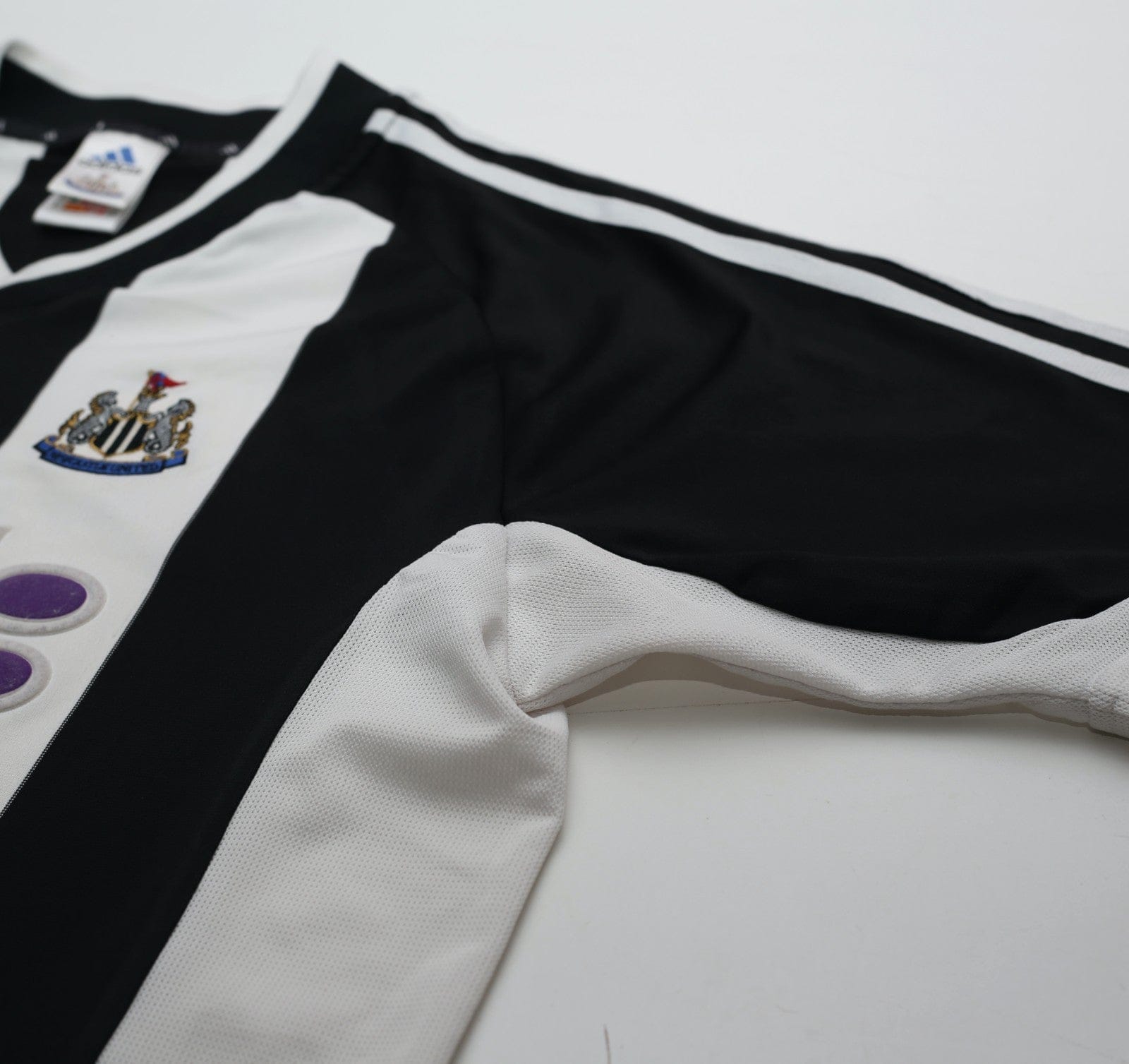 2001/03 ROBERT #32 Newcastle United Vintage adidas Home Football Shirt (M)