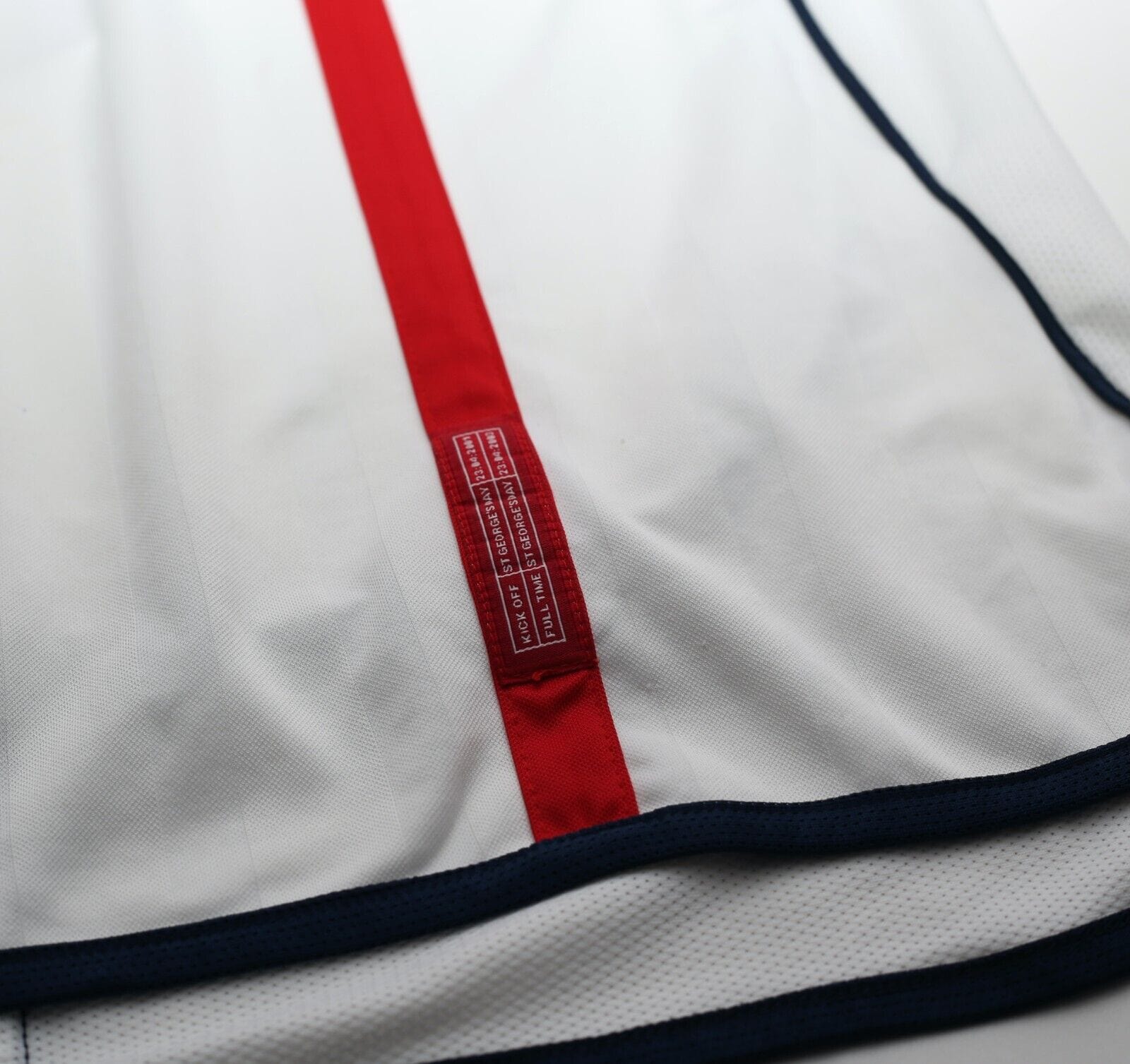 2001/03 SCHOLES #8 England Vintage Umbro Home Greece Football Shirt (L) WC 2002