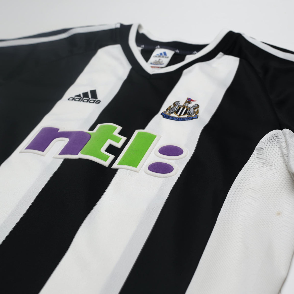 2001/03 Shearer #9 Newcastle United Vintage adidas L/S Home Football Shirt (L)