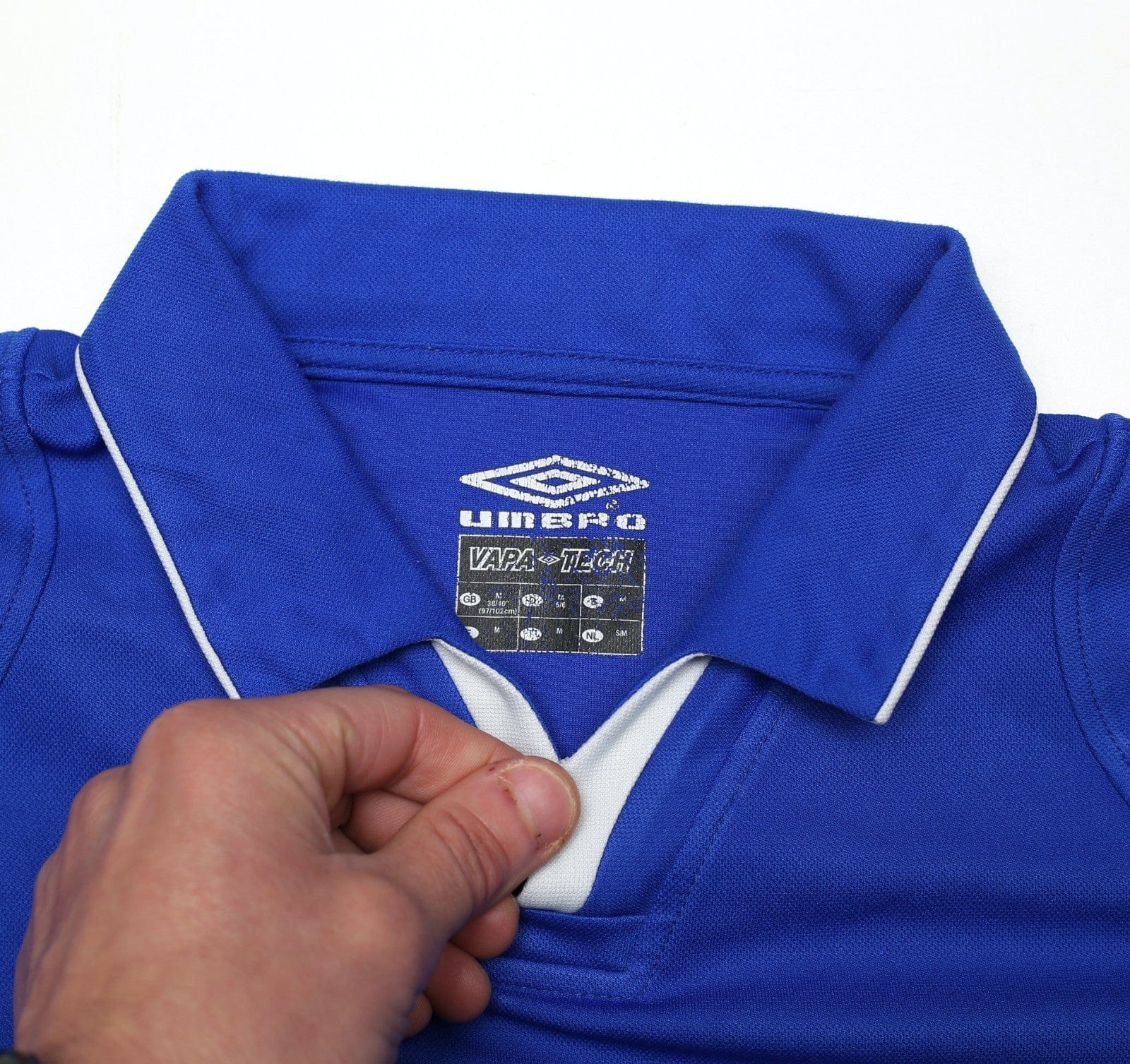 2001/03 ZOLA #25 Chelsea Vintage Umbro Home Football Shirt (M)