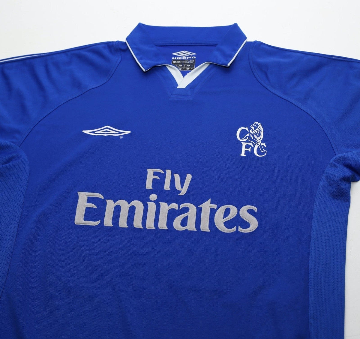 2001/03 ZOLA #25 Chelsea Vintage Umbro Home Football Shirt (M)