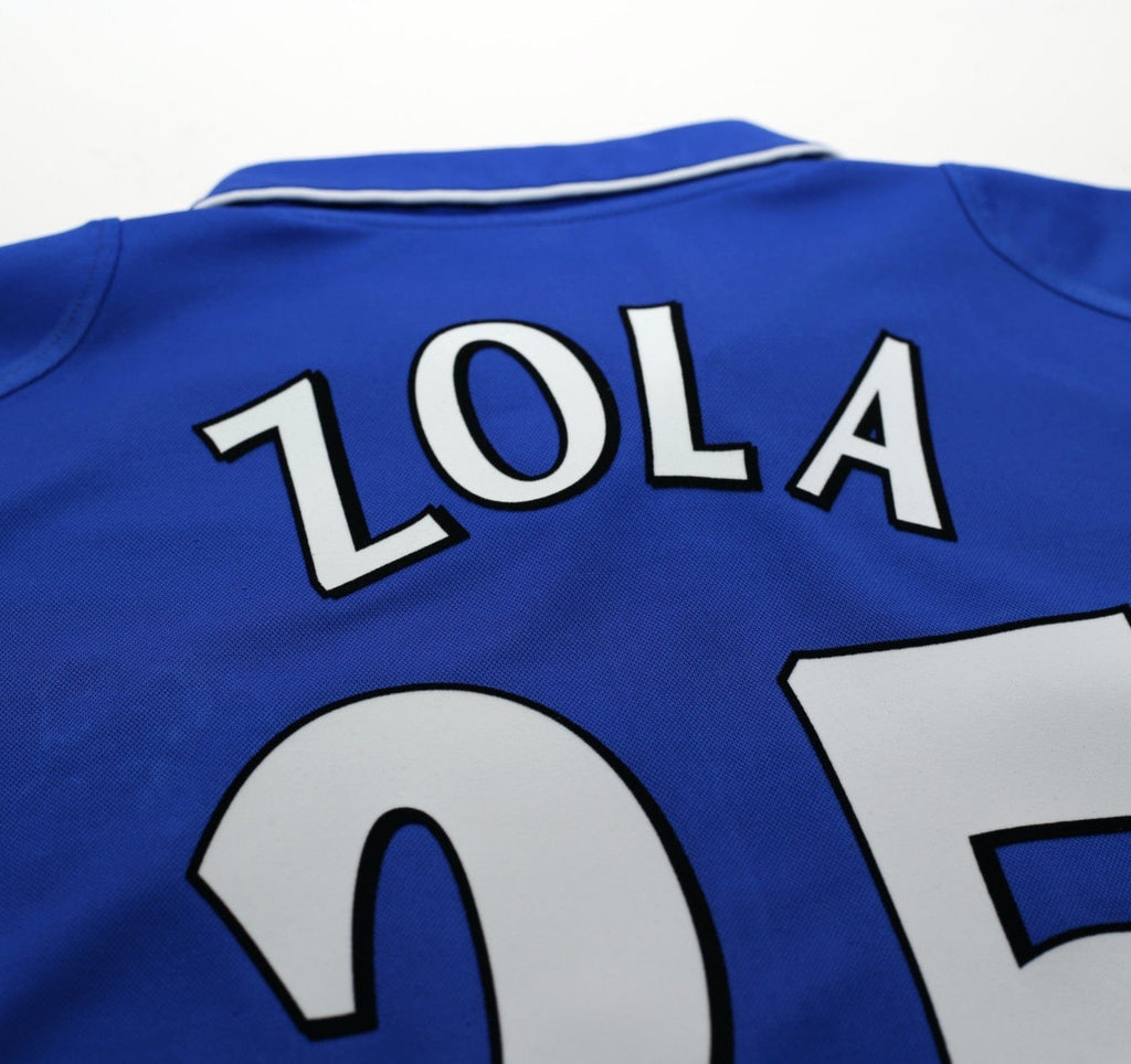 2001/03 ZOLA #25 Chelsea Vintage Umbro Home Football Shirt (M)