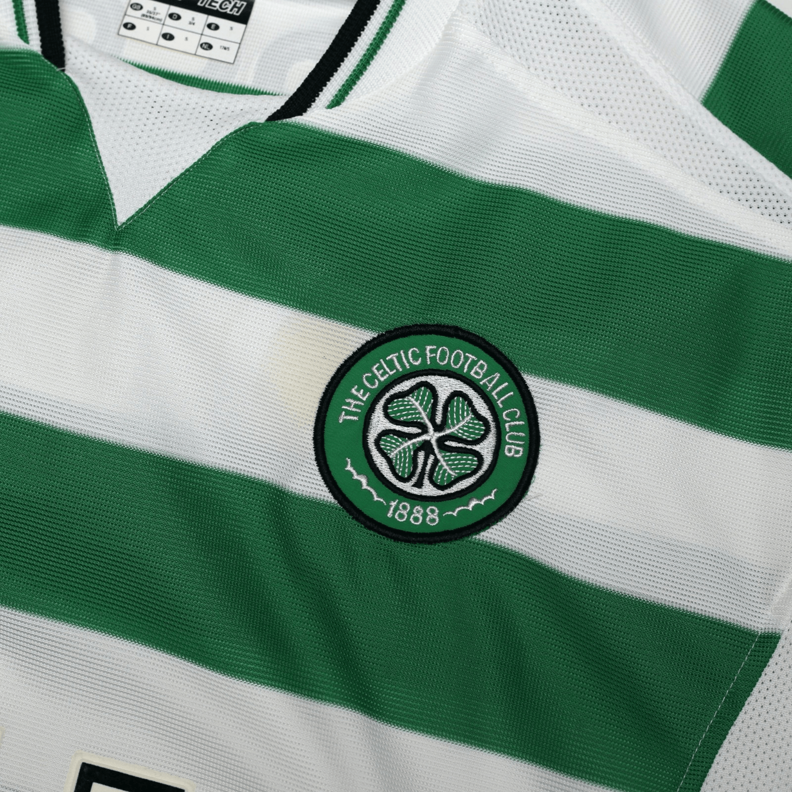 2001 Larsson #7 Celtic Vintage Umbro Home Football Shirt (S)