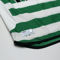 2001 Larsson #7 Celtic Vintage Umbro Home Football Shirt (S)
