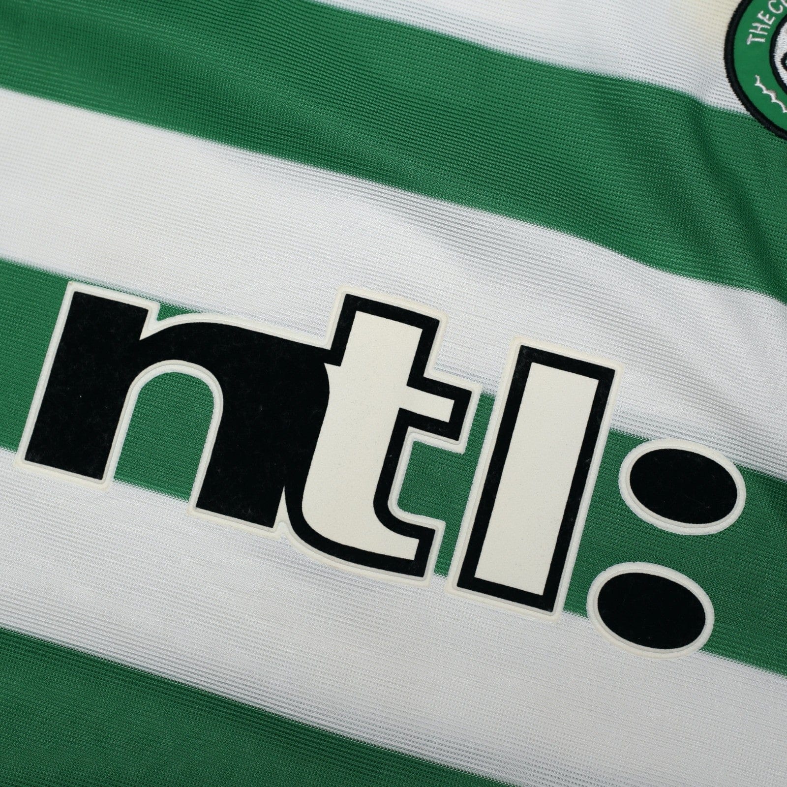 2001 Larsson #7 Celtic Vintage Umbro Home Football Shirt (S)