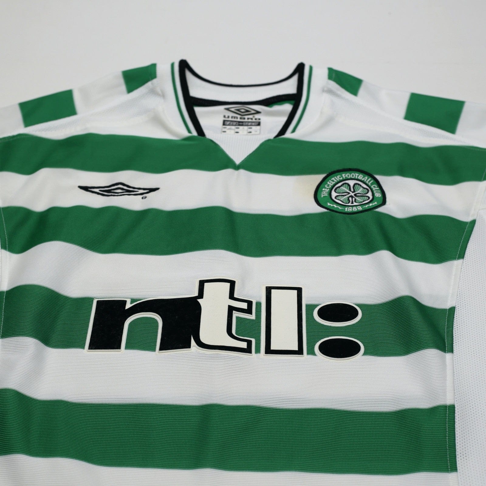 2001 Larsson #7 Celtic Vintage Umbro Home Football Shirt (S)