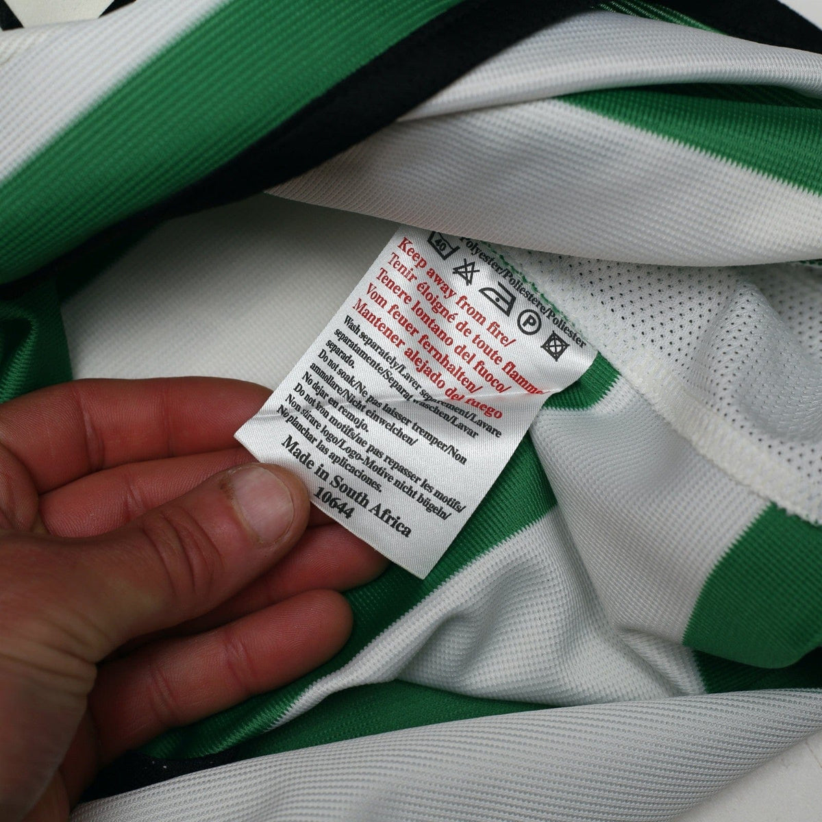 2001 Larsson #7 Celtic Vintage Umbro Home Football Shirt (S)