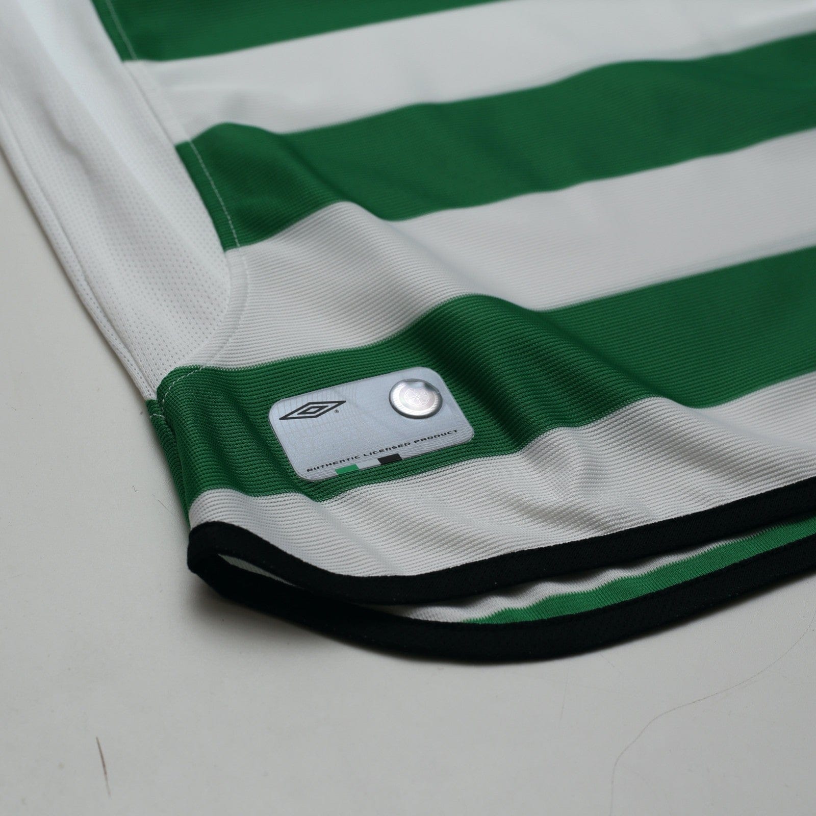 2001 Moravcik #10 Celtic Umbro Home Football Shirt (XL) Tom Boyd Testimonial