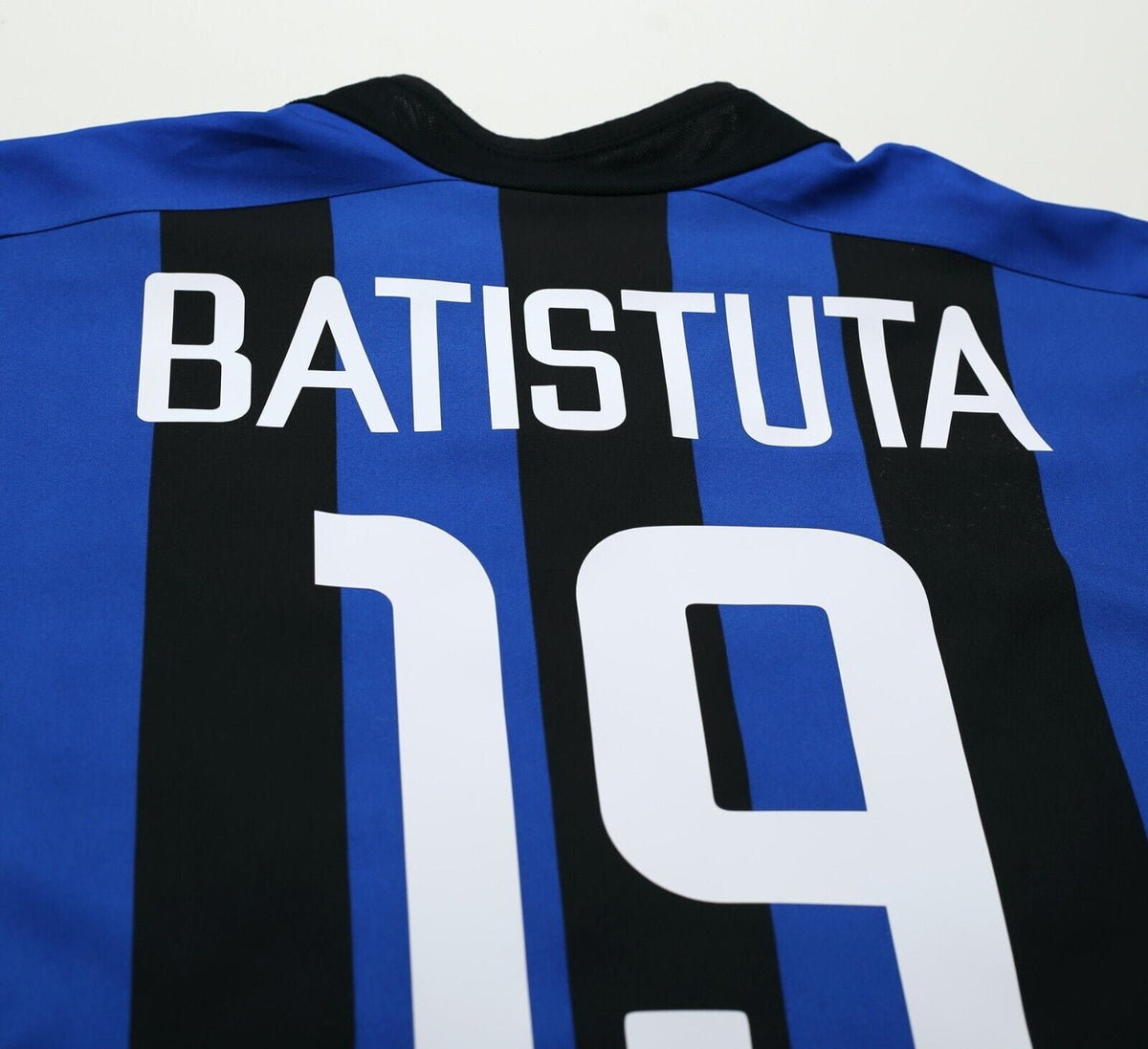 2002/03 BATISTUTA #19 Inter Milan Vintage Nike Home Football Shirt Jersey (L)