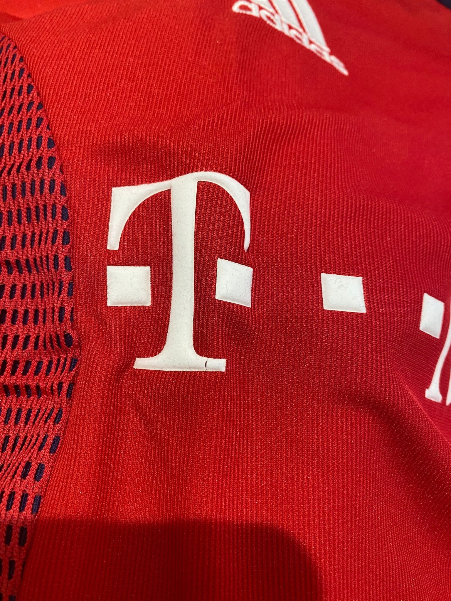2002-03 Bayern Munich Home European Shirt BNWT (w/ UCL sleeve patches) XL