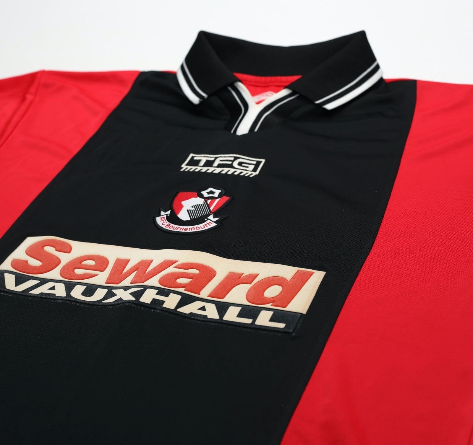2002/03 BOURNEMOUTH Vintage TFG Home Football Shirt (M)