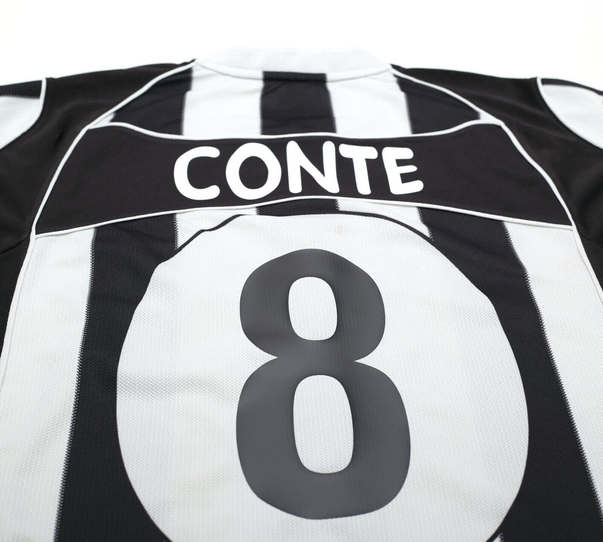 2002/03 CONTE #8 Juventus Vintage Lotto Home Football Shirt Jersey (L)