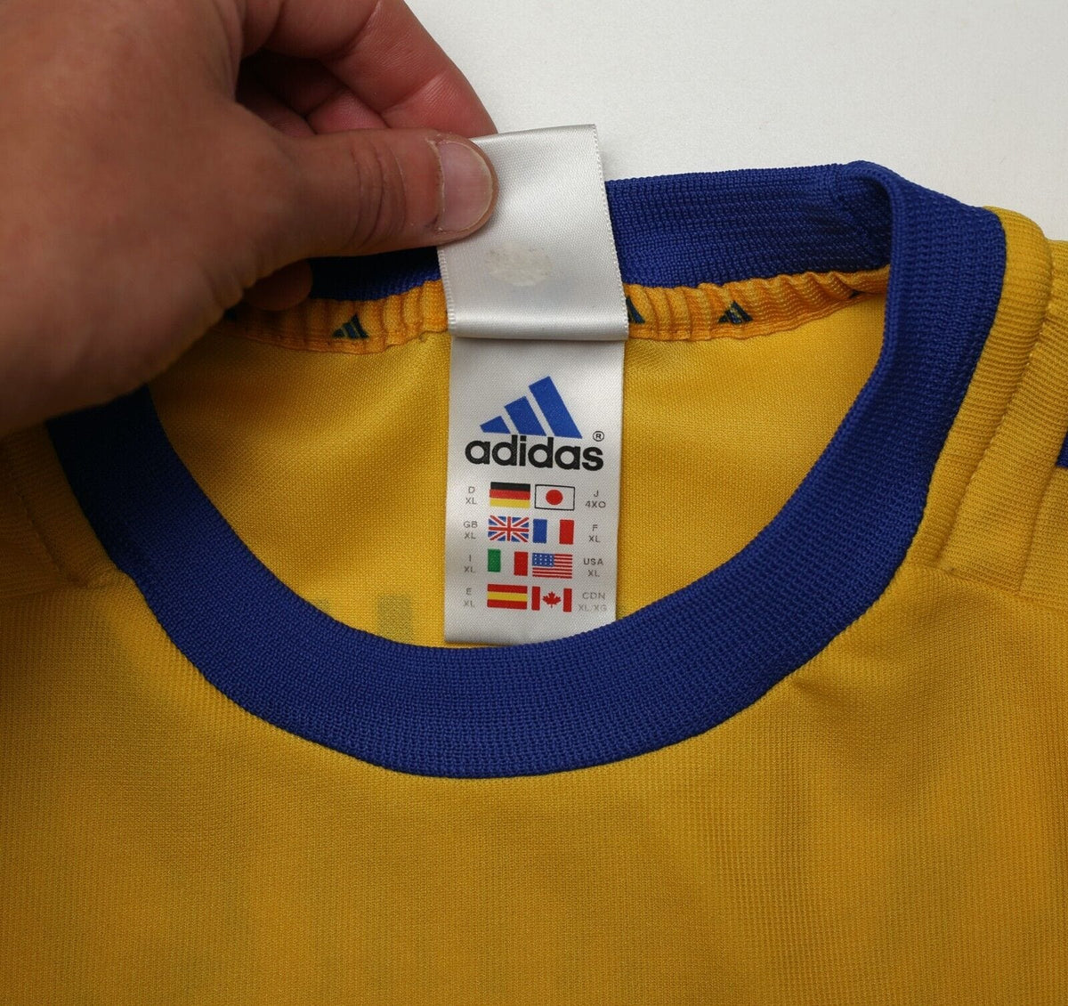 2002/03 IBRAHIMOVIC #21 Sweden Vintage adidas WC 02 Home Football Shirt (XL)