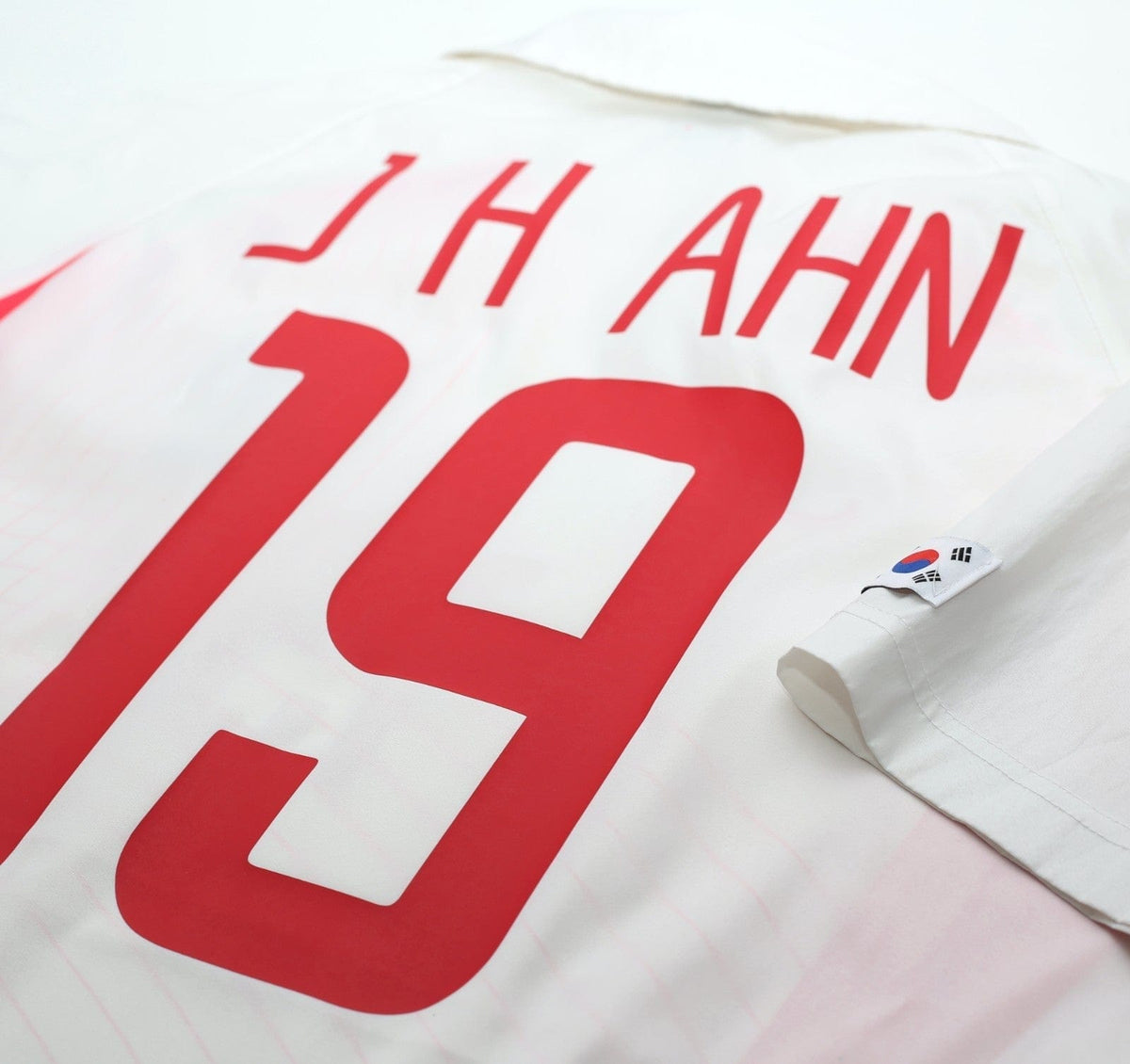 2002/03 J.H.AHN #19 South Korea Vintage Nike Away Football Shirt (M) WC 2002