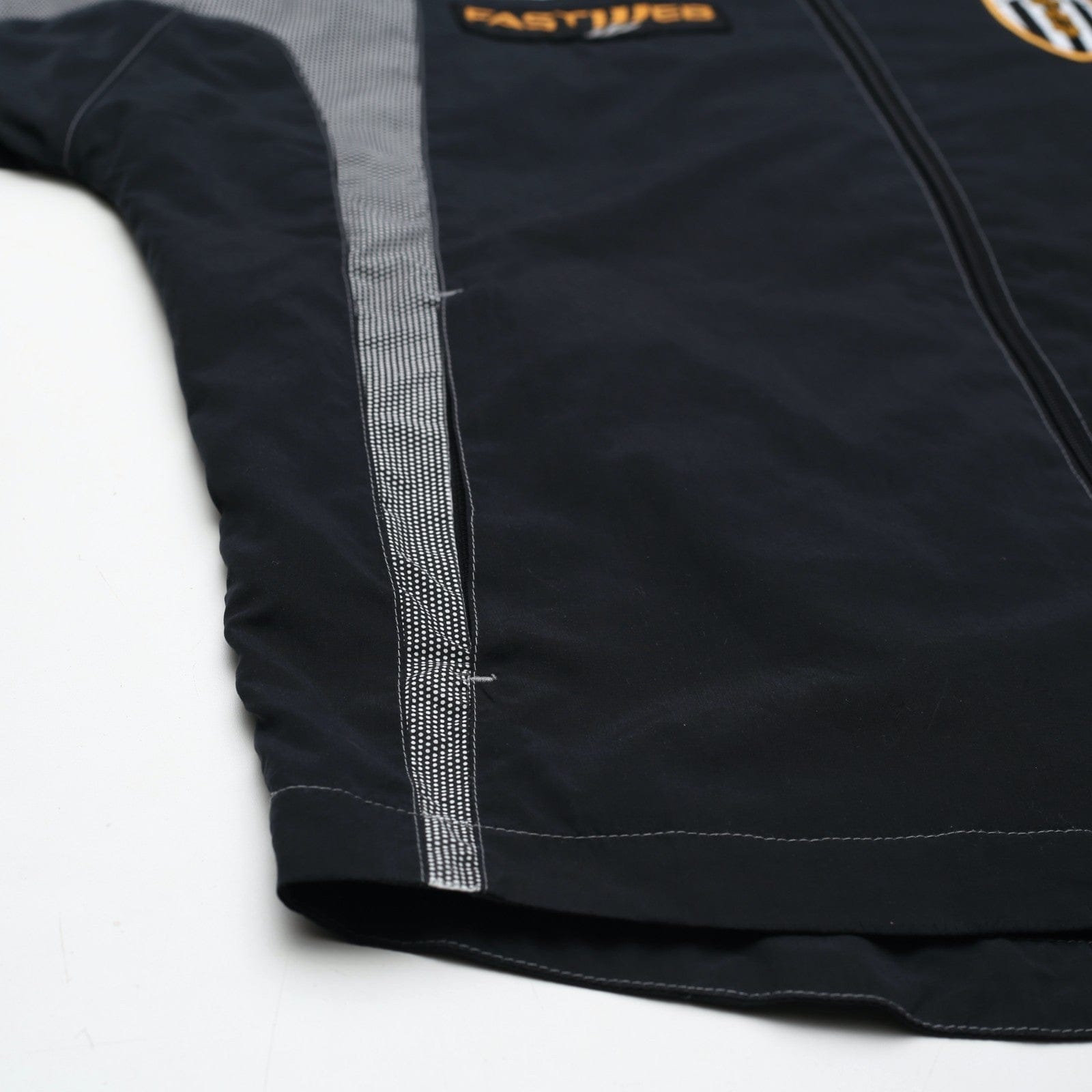 2002/03 Juventus Vintage Lotto Football Track Top Jacket (L)