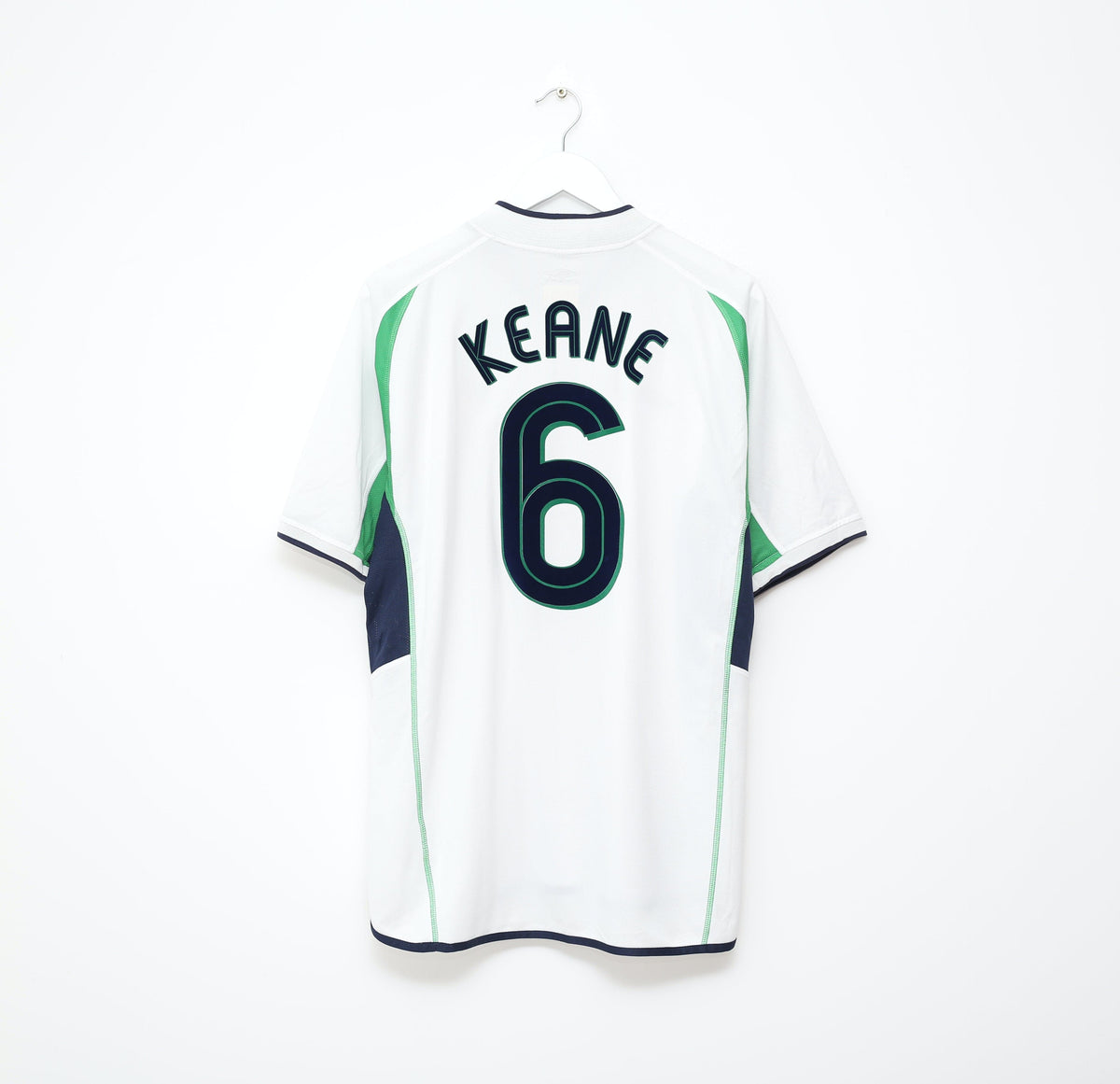 2002/03 KEANE #6 Ireland Vintage Umbro Away Football Shirt (XL)