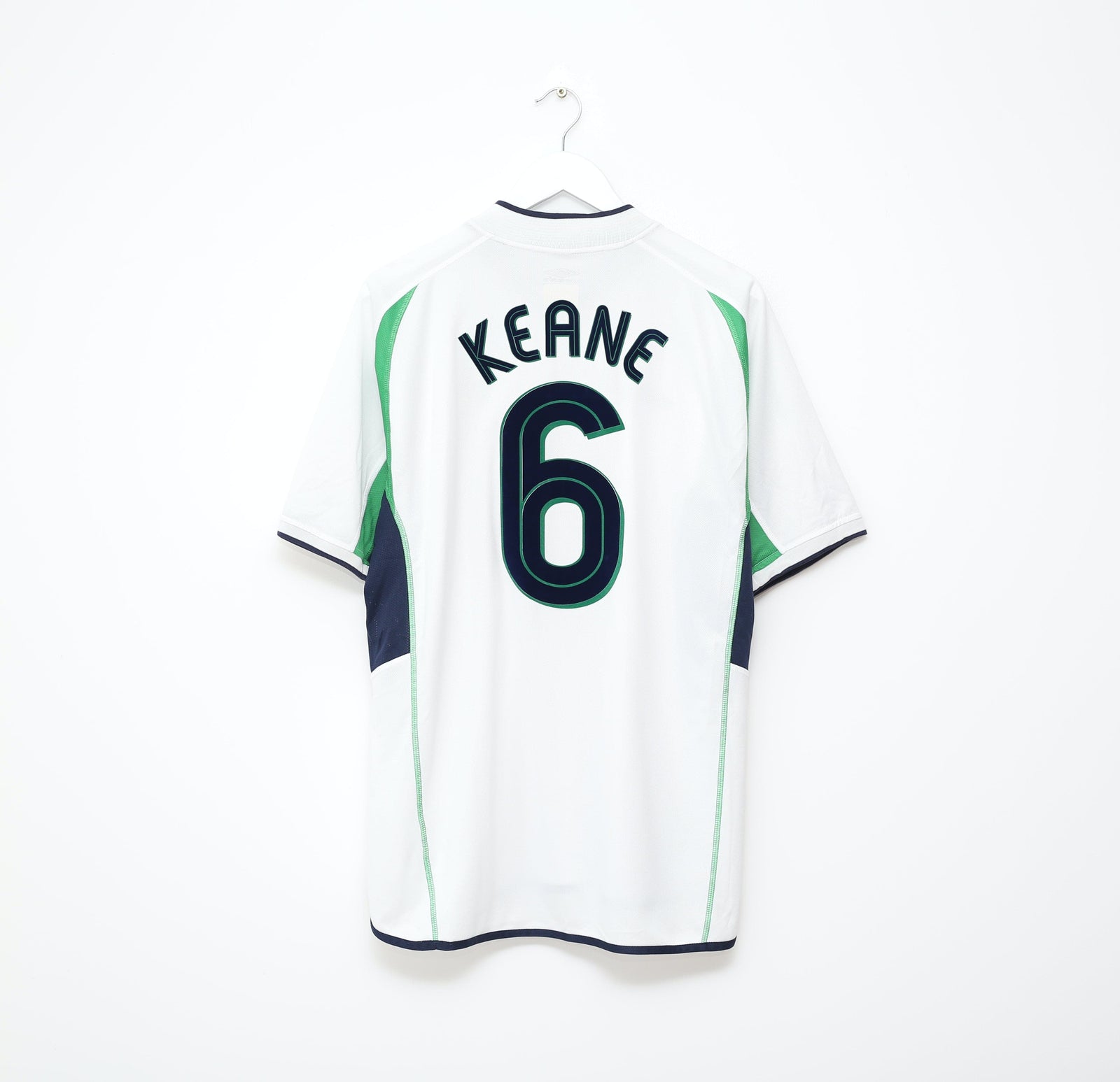 2002/03 KEANE #6 Ireland Vintage Umbro Away Football Shirt (XL)