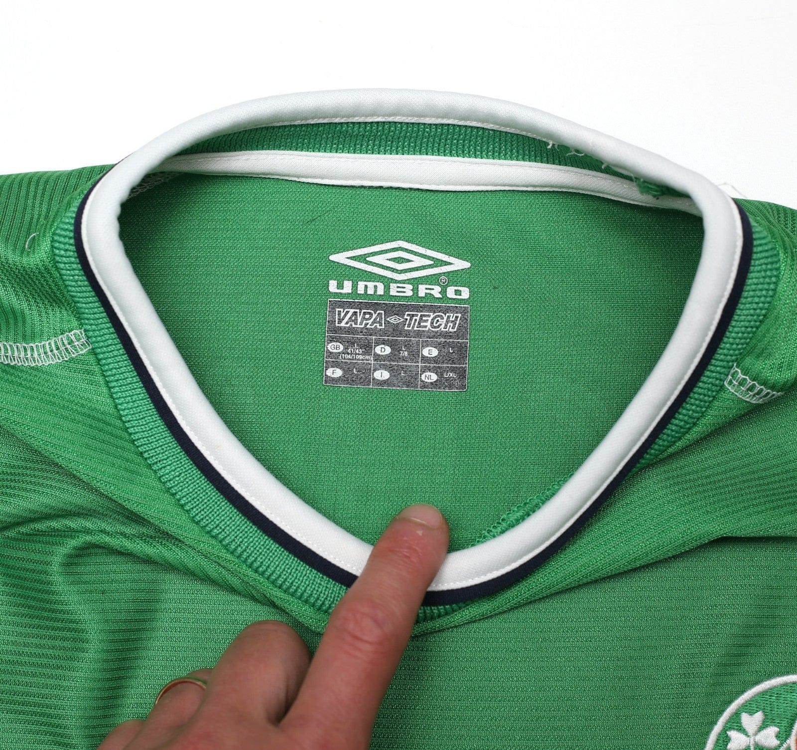 2002/03 KEANE #6 Ireland Vintage Umbro Home Football Shirt (L)