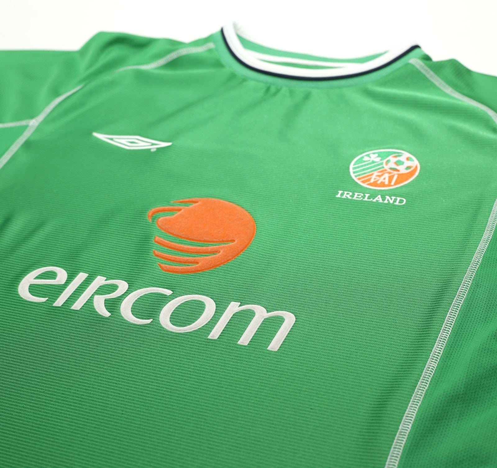 2002/03 KEANE #6 Ireland Vintage Umbro Home Football Shirt (L)