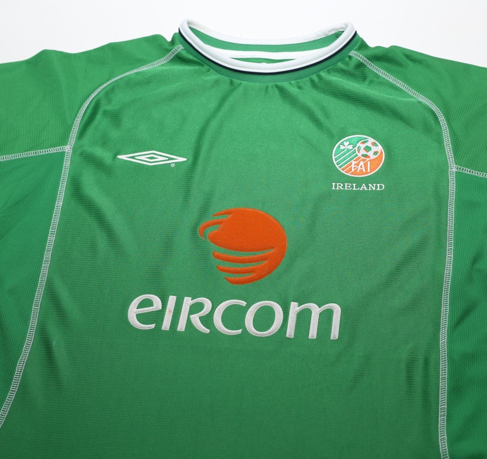 2002/03 KEANE #6 Ireland Vintage Umbro Home Football Shirt (L)