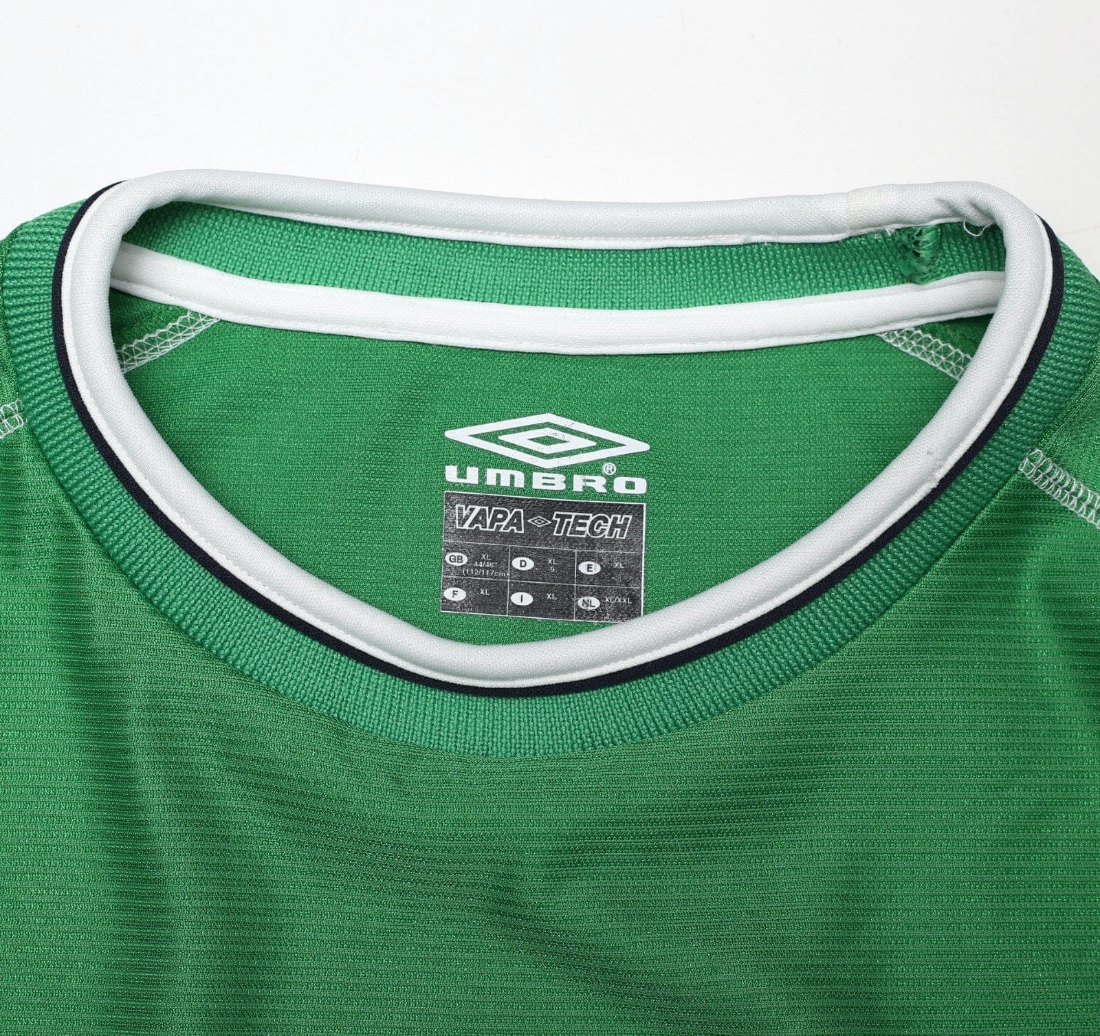 2002/03 KEANE #6 Ireland Vintage Umbro Home Football Shirt (XL)