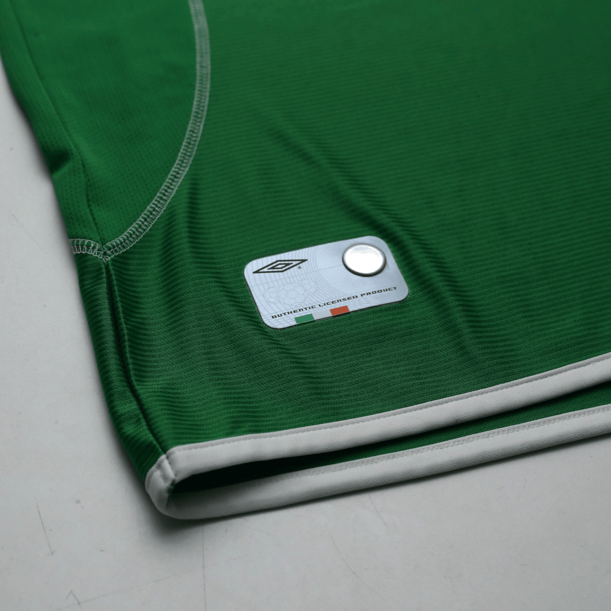 2002/03 Keane #6 Ireland Vintage Umbro Home Football Shirt (XL)
