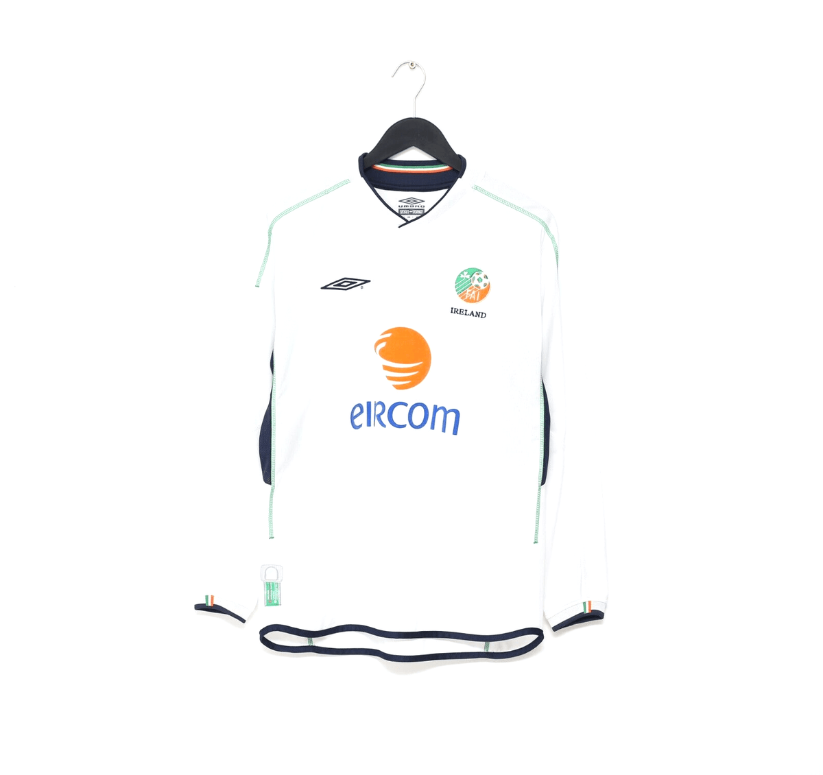 2002/03 KEANE #6 Ireland Vintage Umbro L/S Away Football Shirt (M)