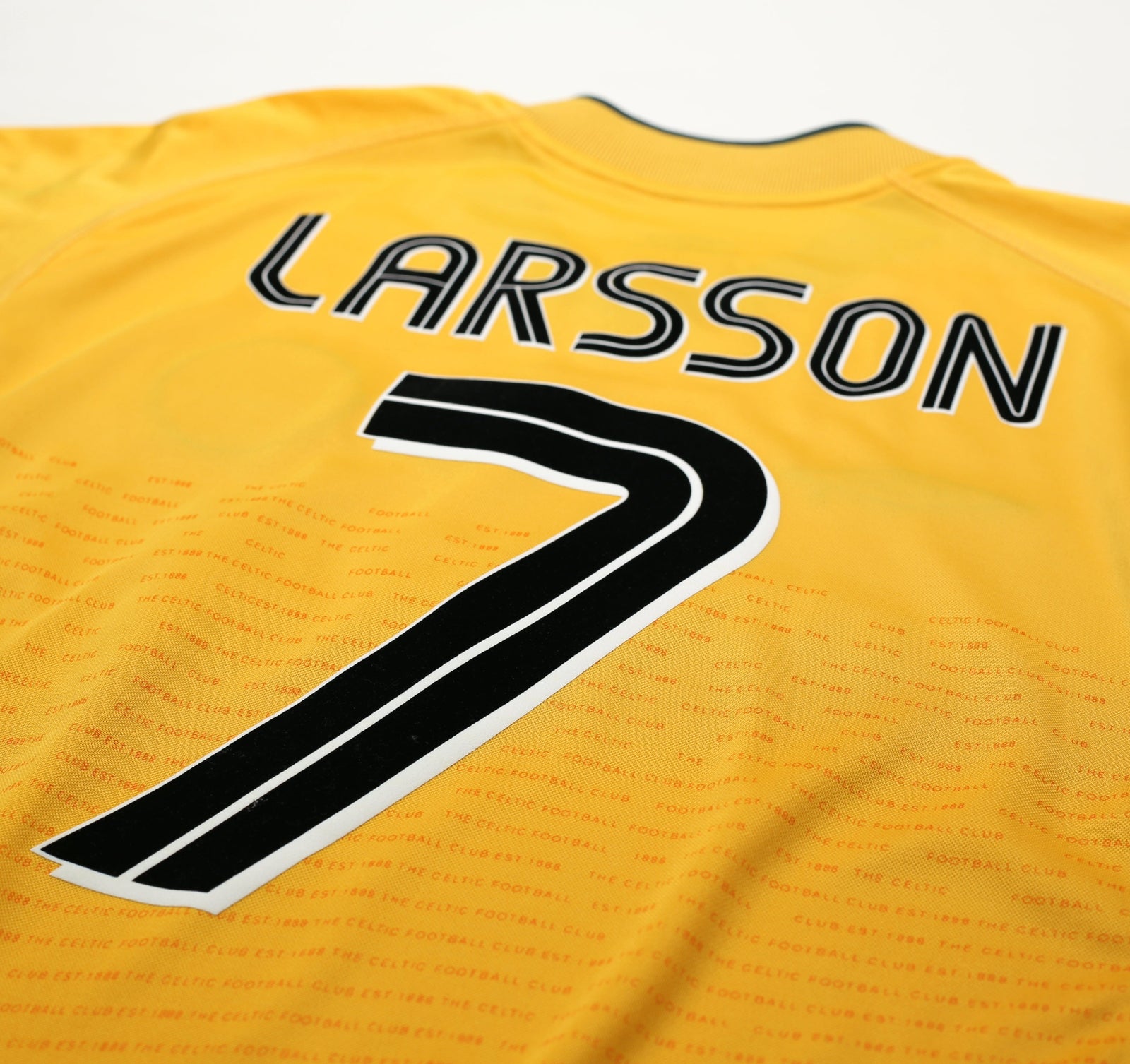 2002/03 LARSSON #7 Celtic Vintage Umbro Away Football Shirt (L)