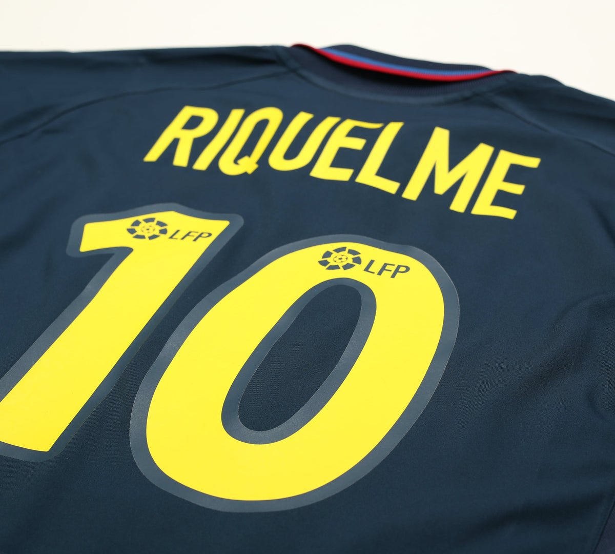 2002/03 RIQUELME #10 Barcelona Vintage Nike Away Football Shirt (XXL)