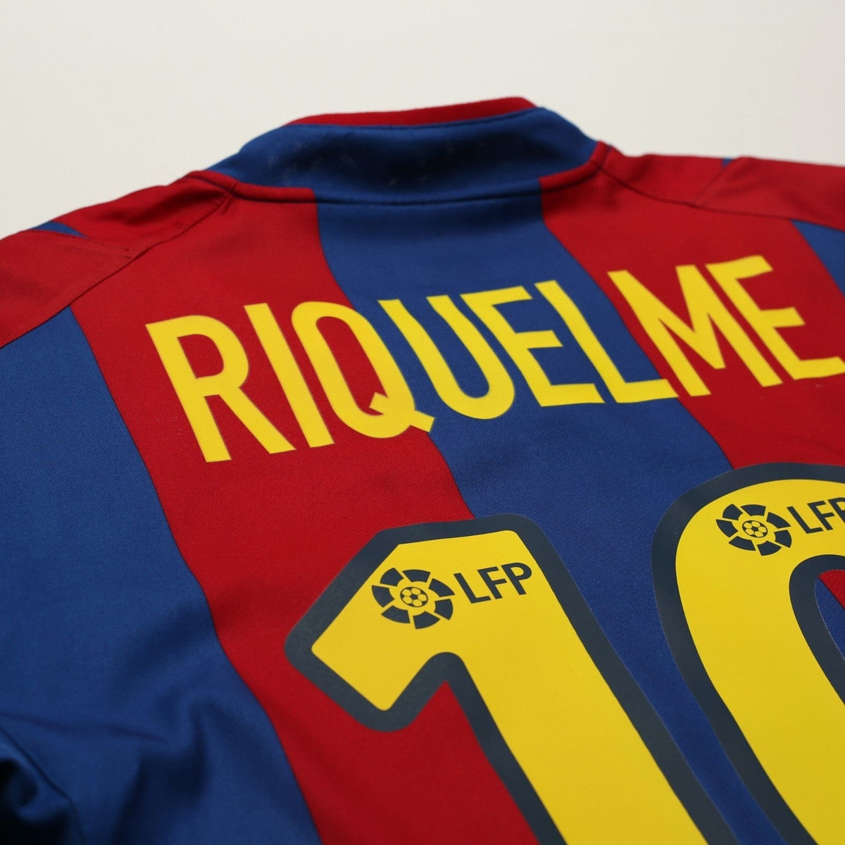 2002/03 Riquelme #10 Barcelona Vintage Nike Home Football Shirt (M)