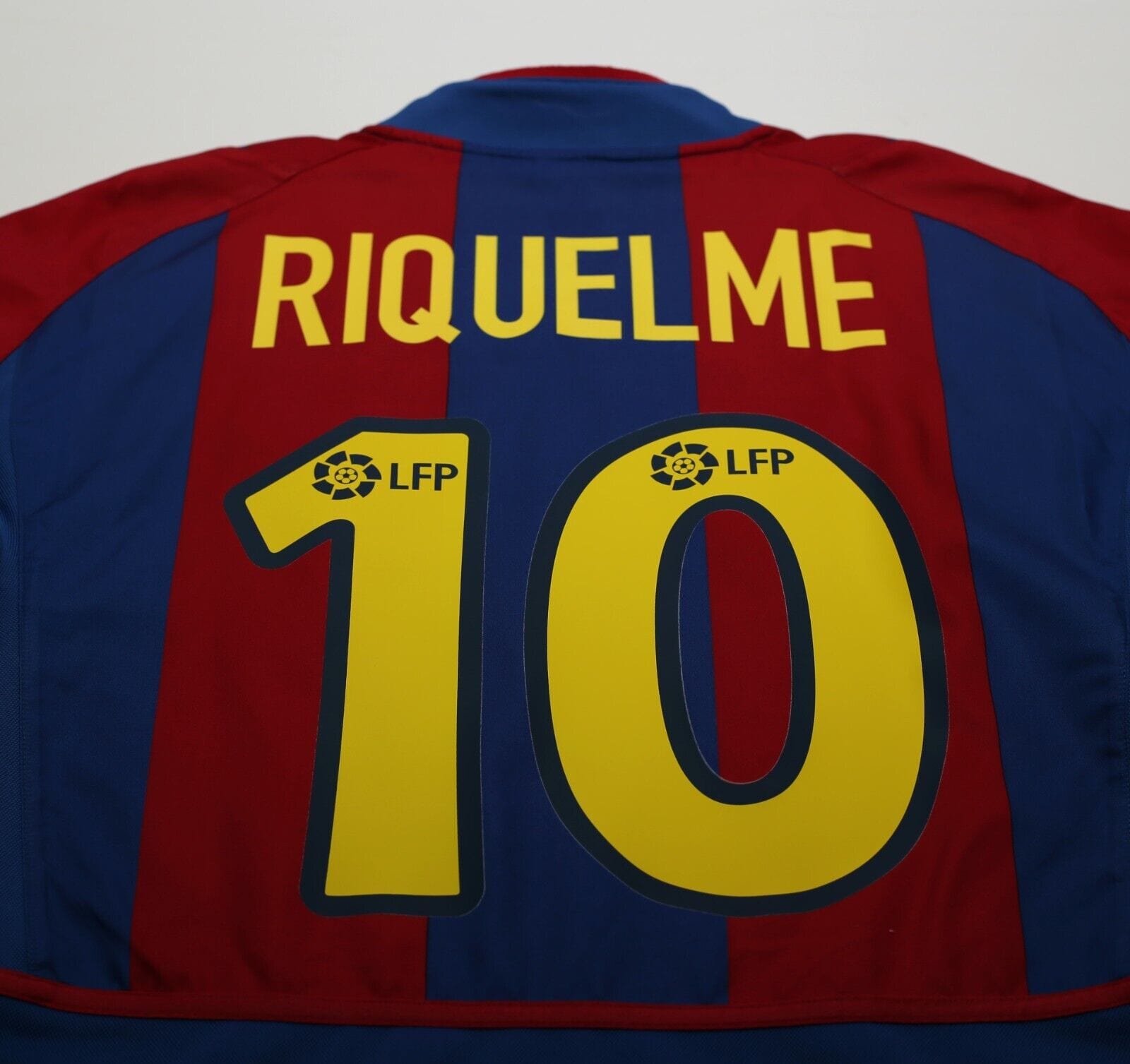 2002/03 RIQUELME #10 Barcelona Vintage Nike Home Football Shirt (S)