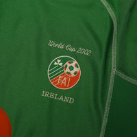 2002/03 Robbie Keane #10 Ireland Vintage Umbro Home Football Shirt (M) 2002 WC