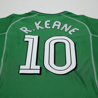 2002/03 Robbie Keane #10 Ireland Vintage Umbro Home Football Shirt (M) 2002 WC