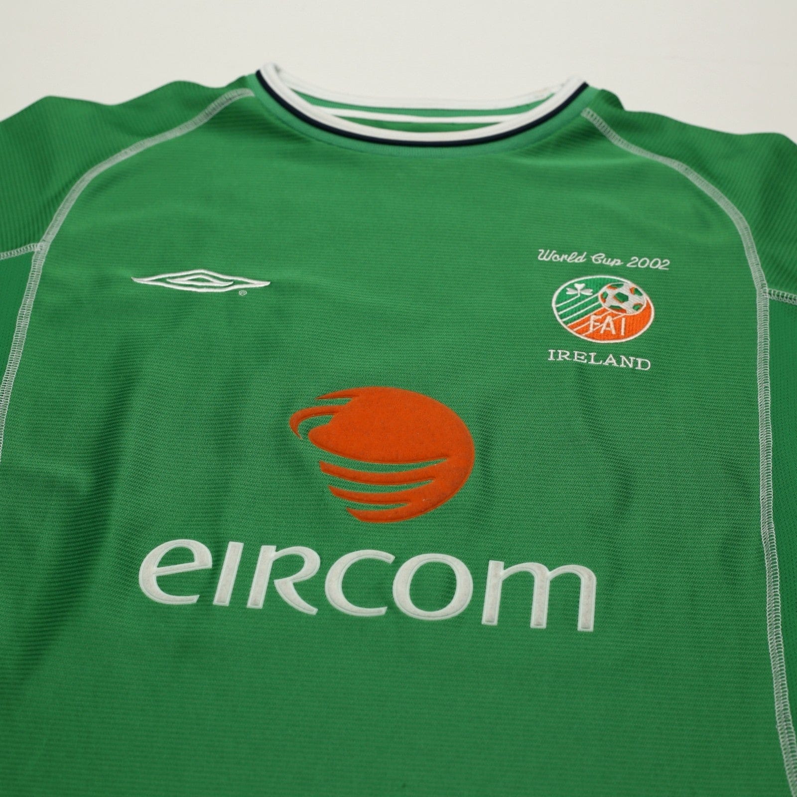 2002/03 Robbie Keane #10 Ireland Vintage Umbro Home Football Shirt (M) 2002 WC