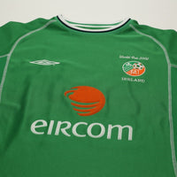 2002/03 Robbie Keane #10 Ireland Vintage Umbro Home Football Shirt (M) 2002 WC