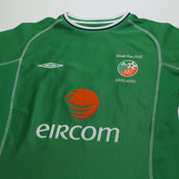 2002/03 Robbie Keane #10 Ireland Vintage Umbro Home Football Shirt (M) 2002 WC