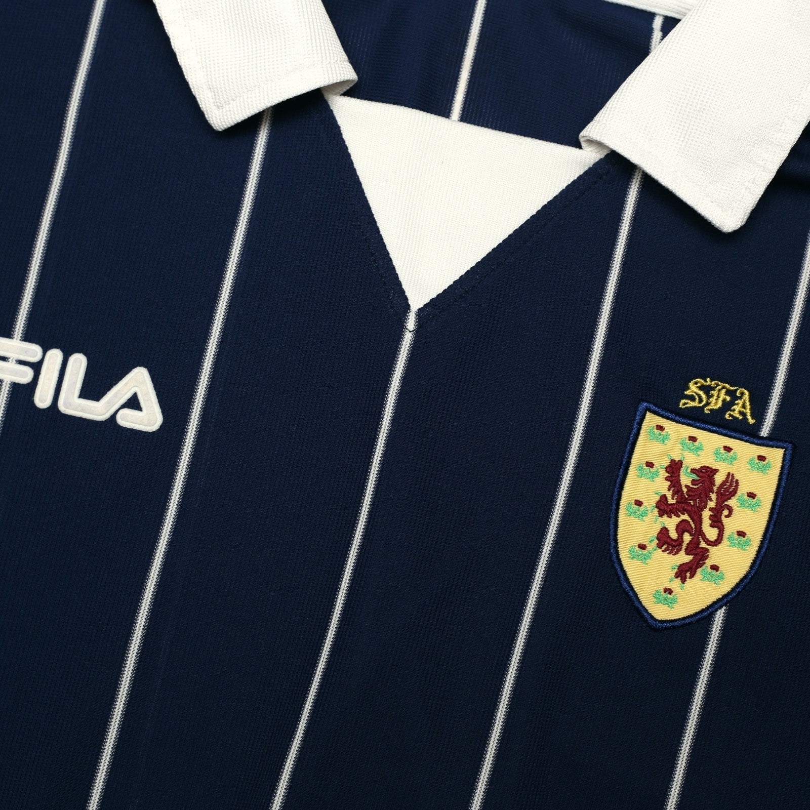 2002/03 Scotland Vintage FILA Home Football Shirt (M)