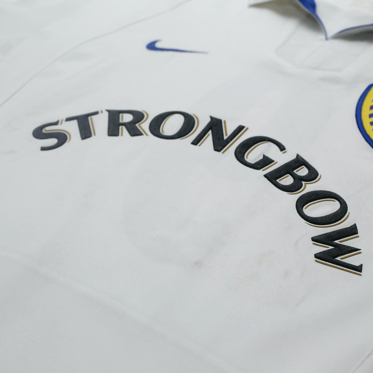 2002/03 Viduka #9 Leeds United Vintage Nike Home Football Shirt (L)