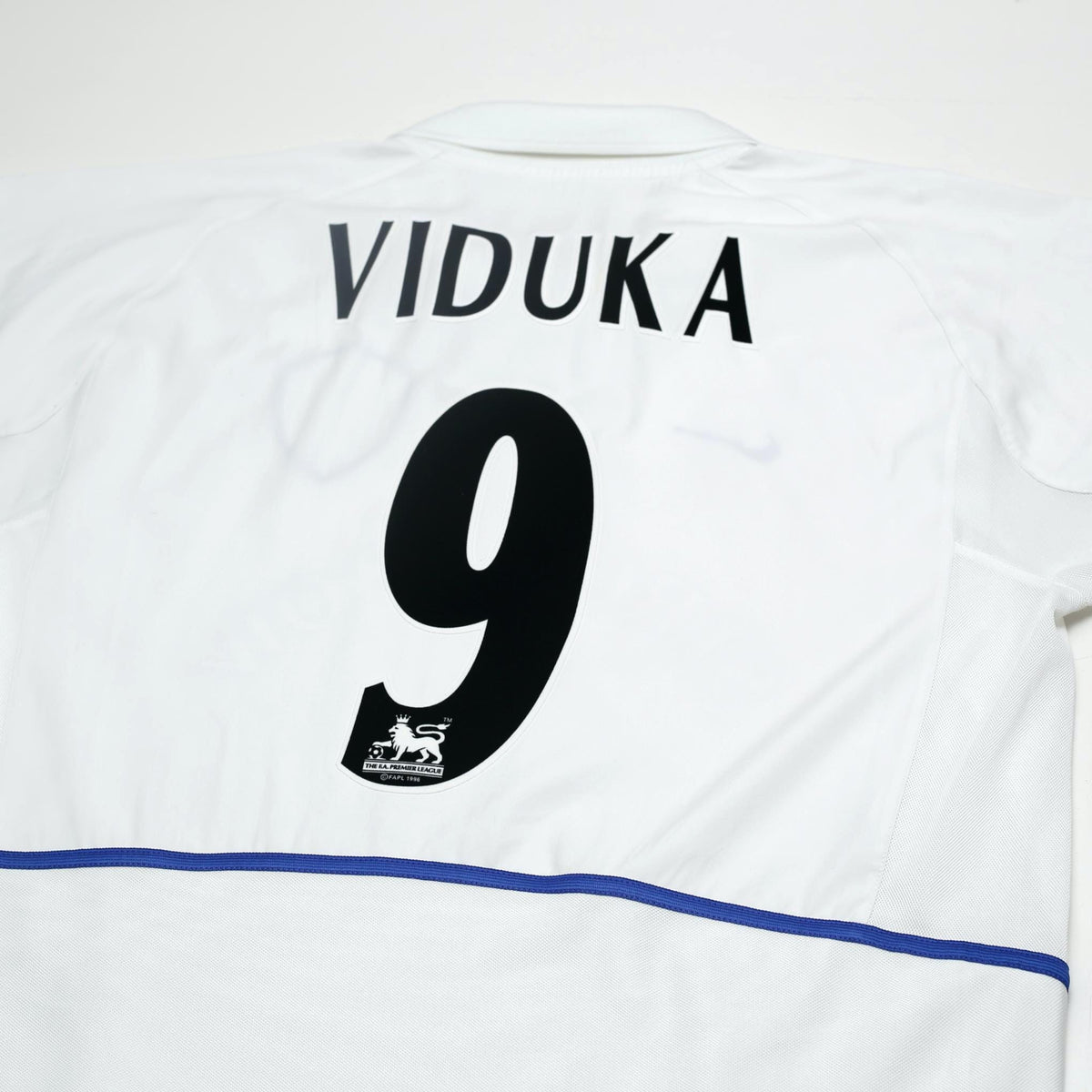 2002/03 Viduka #9 Leeds United Vintage Nike Home Football Shirt (L)