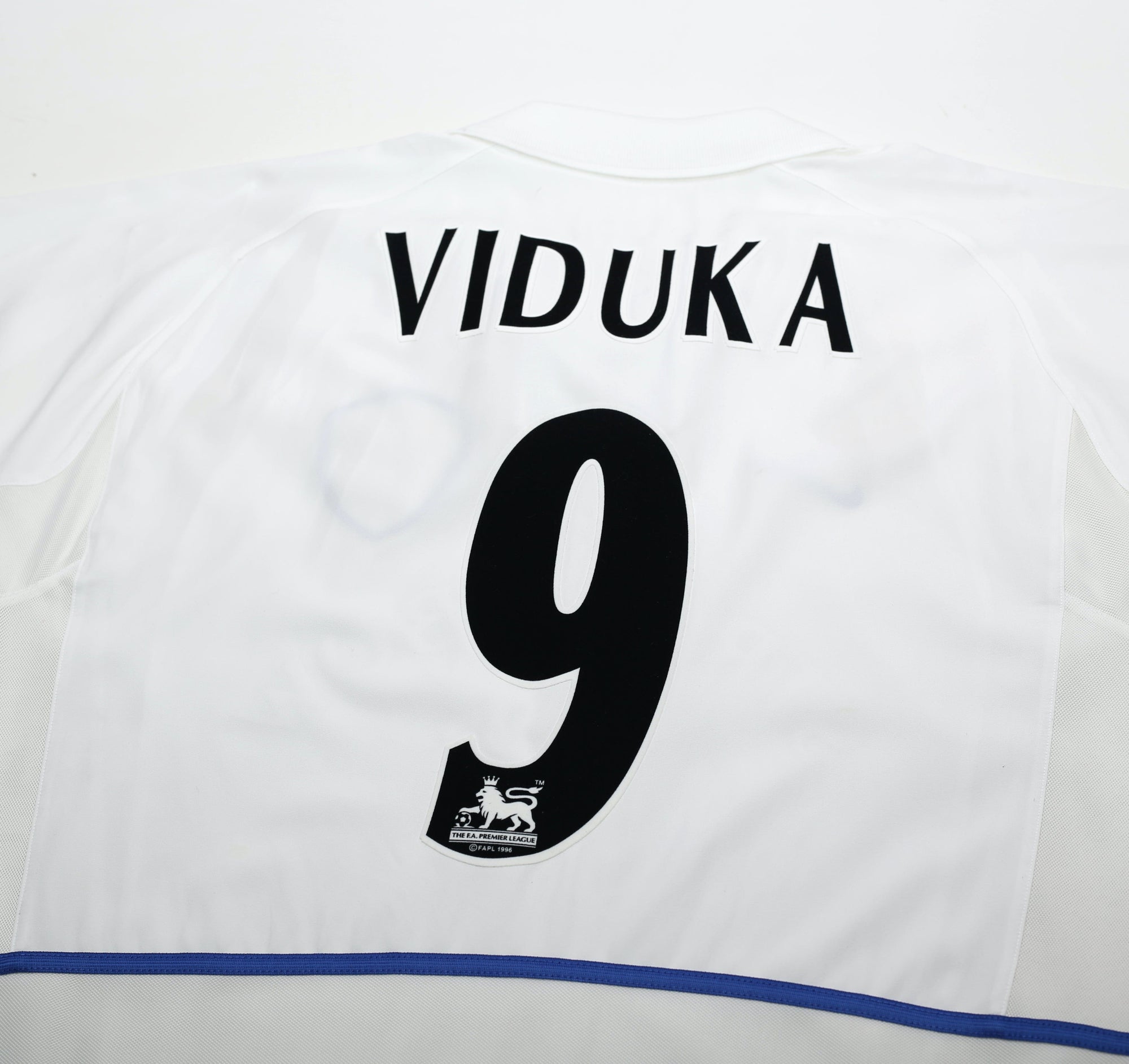 2002/03 VIDUKA #9 Leeds United Vintage Nike Home Football Shirt (L)