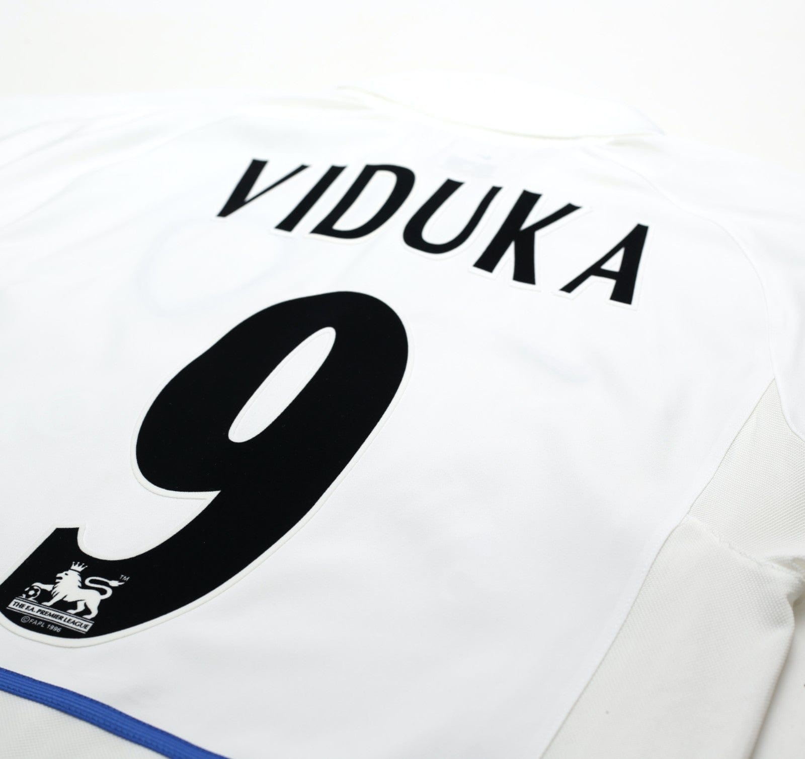 2002/03 VIDUKA #9 Leeds United Vintage Nike Home Football Shirt (S)