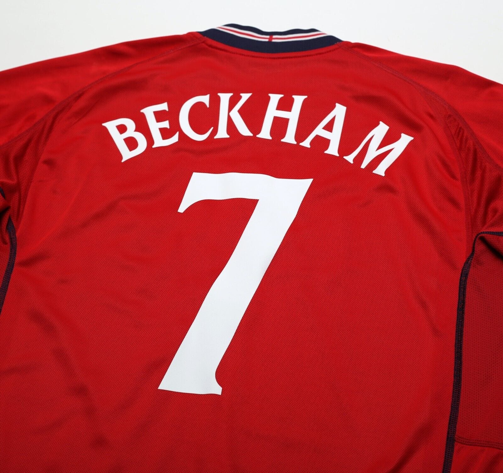 2002/04 BECKHAM #7 England Vintage Umbro Away Football Shirt (L) Argentina WC