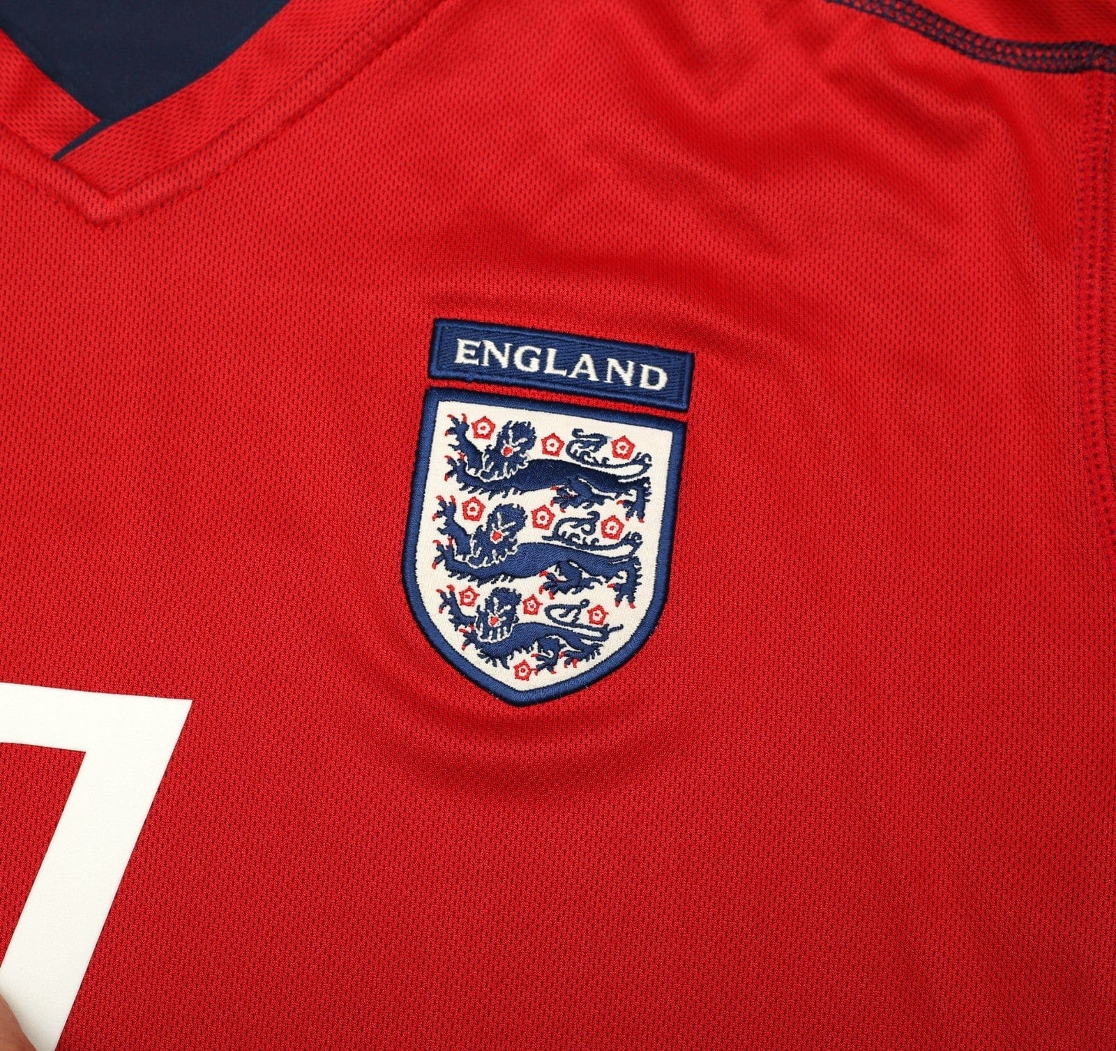 2002/04 BECKHAM #7 England Vintage Umbro Away Football Shirt (L) Argentina WC