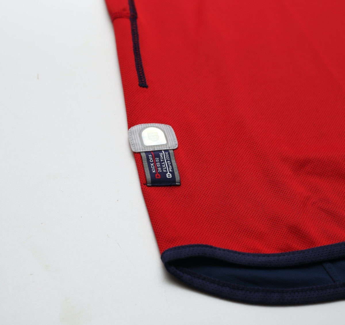 2002/04 BECKHAM #7 England Vintage Umbro Away Football Shirt (L) Argentina WC