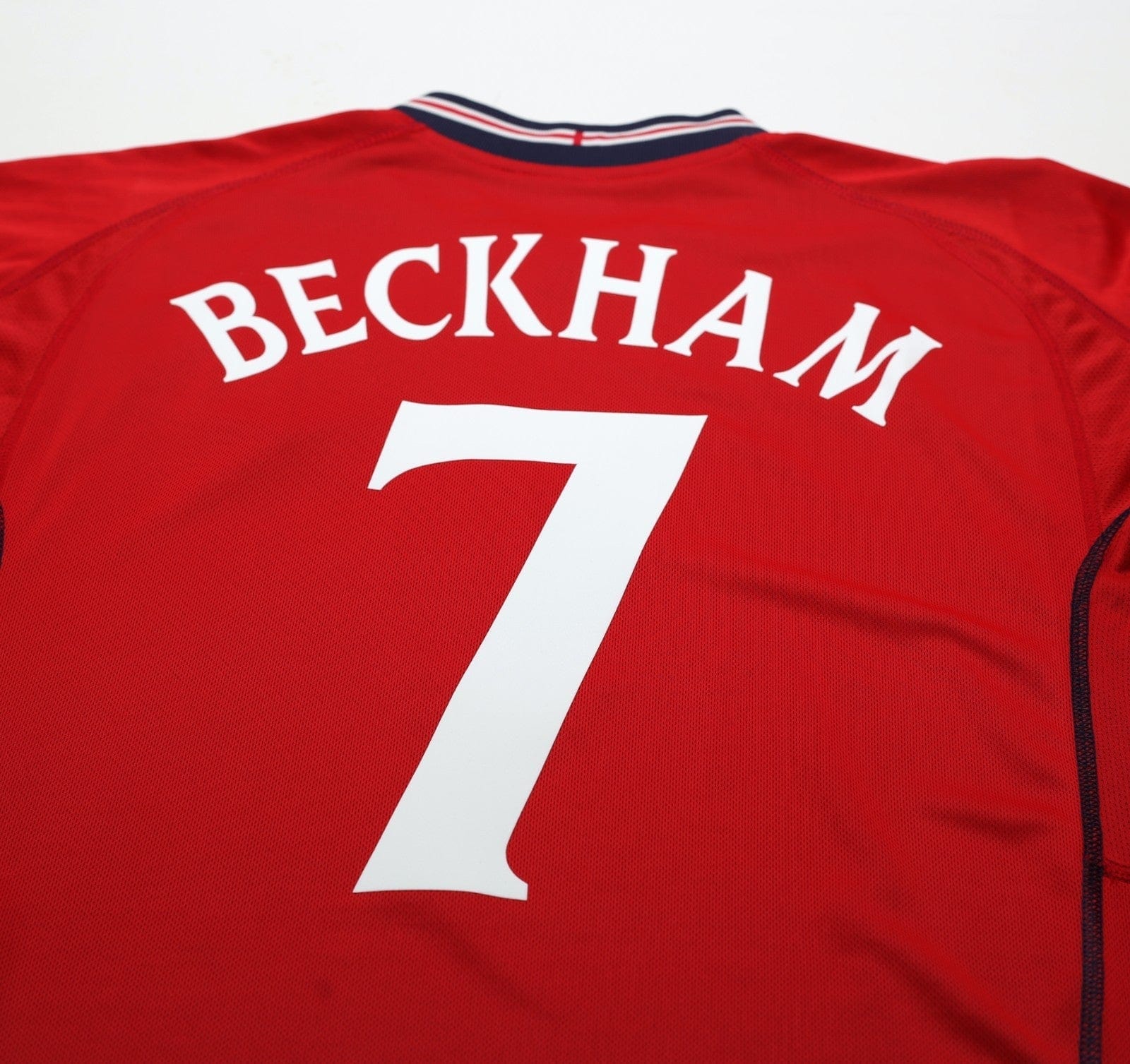 2002/04 BECKHAM #7 England Vintage Umbro Away Football Shirt (L) Argentina WC