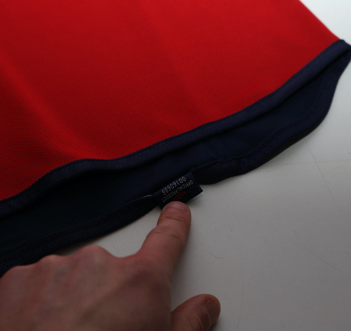 2002/04 BECKHAM #7 England Vintage Umbro Away Football Shirt (L) Argentina WC