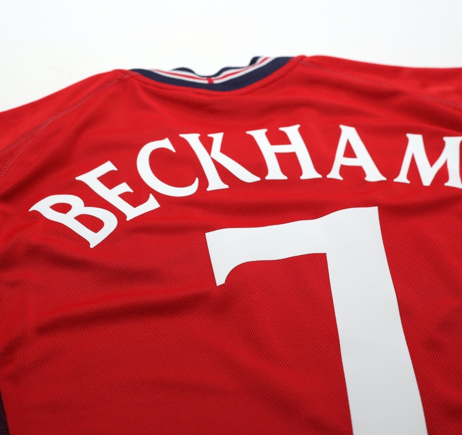 2002/04 BECKHAM #7 England Vintage Umbro Away Football Shirt (L) Argentina WC