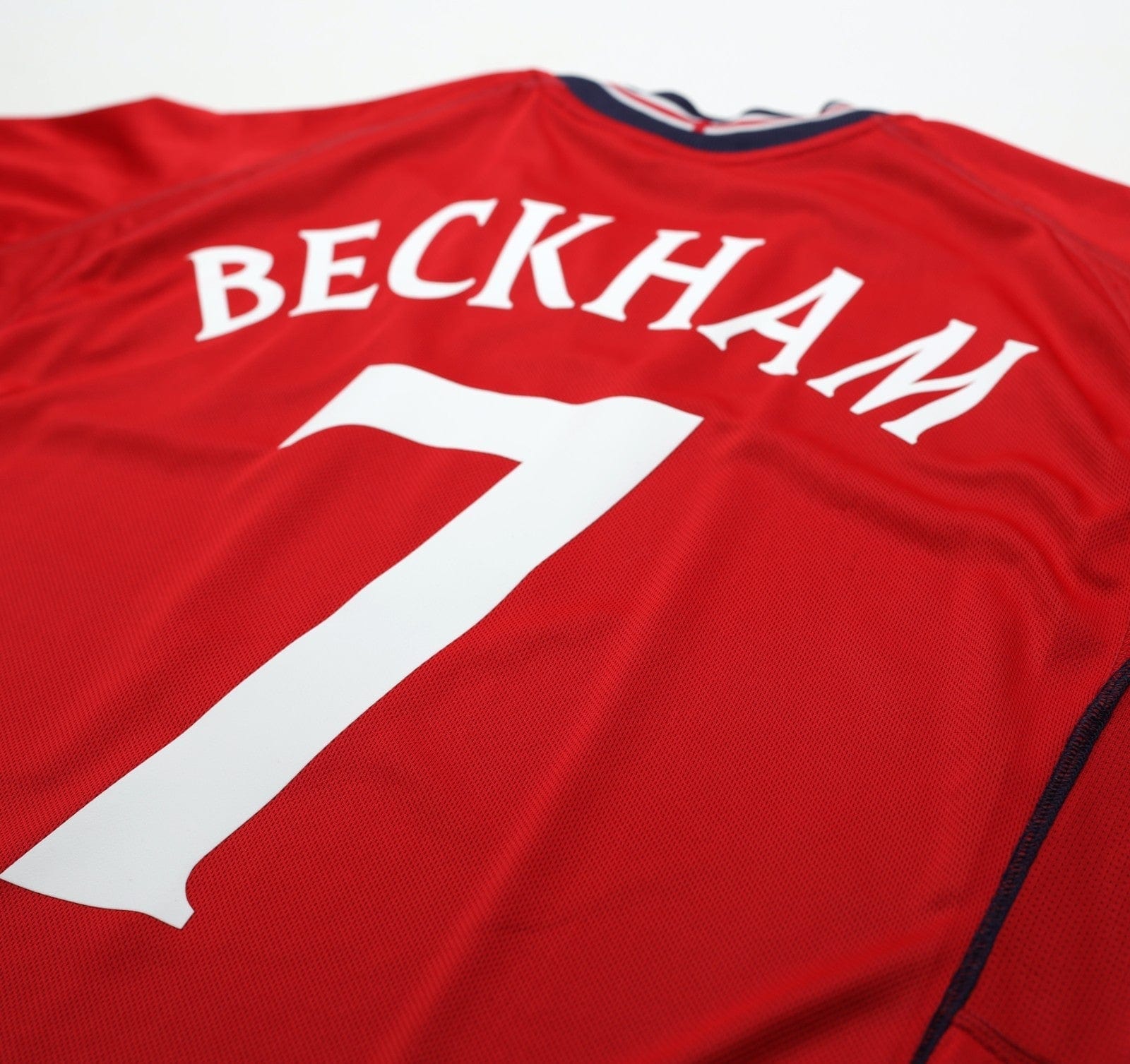 2002/04 BECKHAM #7 England Vintage Umbro Away Football Shirt (L) Argentina WC