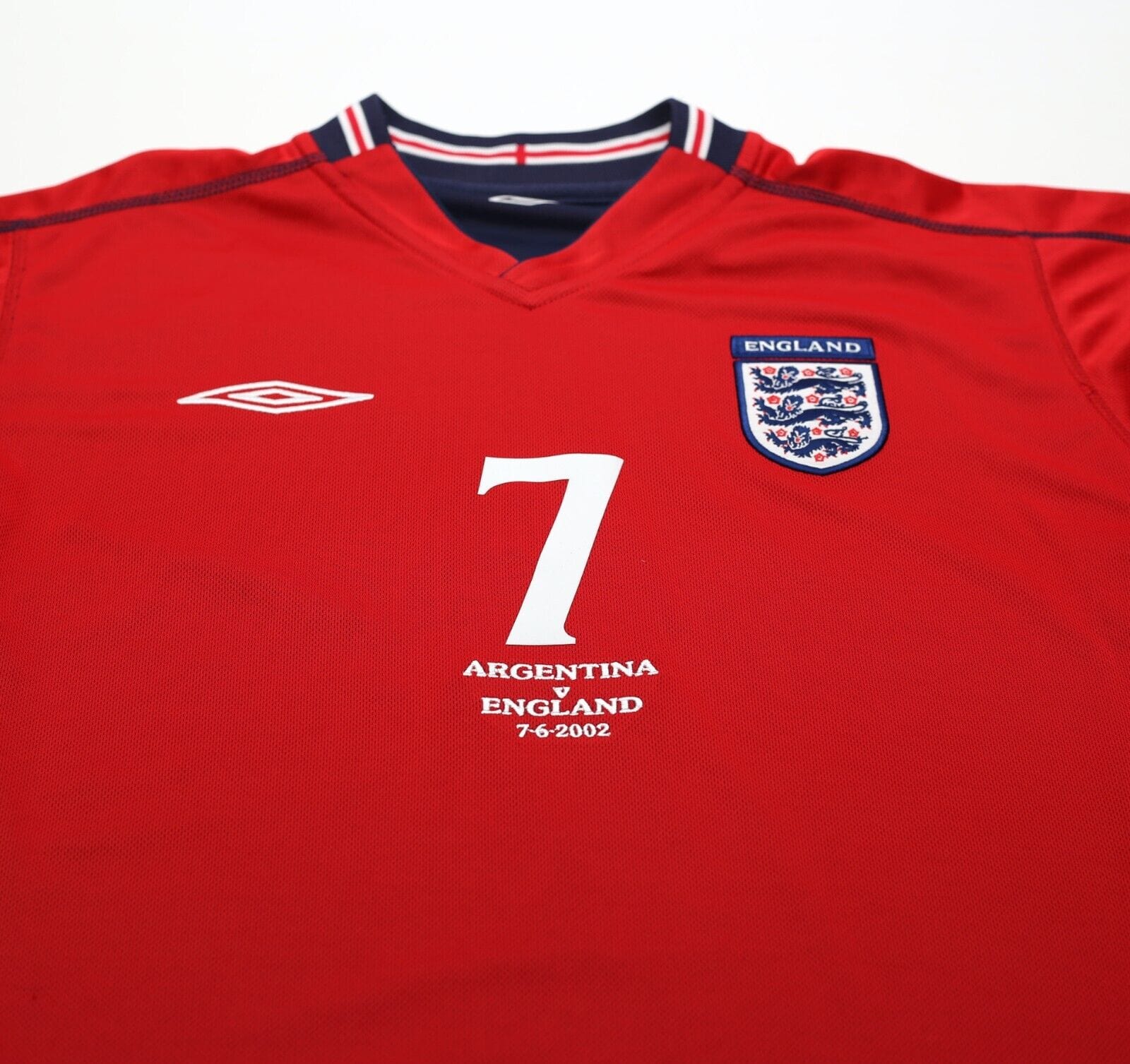 2002/04 BECKHAM #7 England Vintage Umbro Away Football Shirt (M) Argentina WC